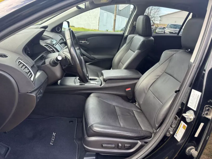 2018 Acura RDX Advance photo 1