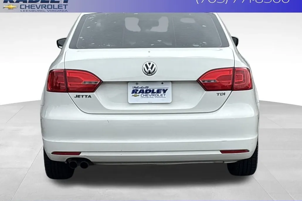 2013 Volkswagen Jetta 2.0 TDI photo 1