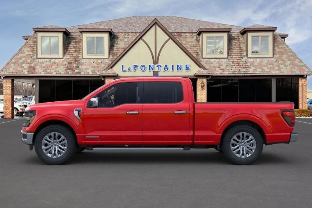 2024 Ford F-150 XLT photo 1