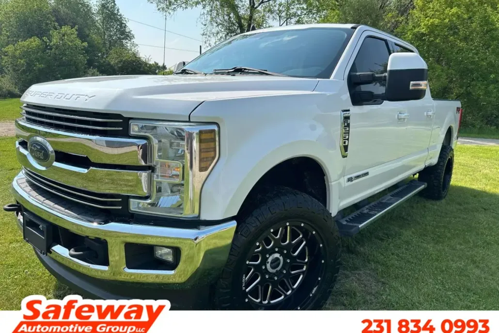 2019 Ford F-250 Lariat photo 1