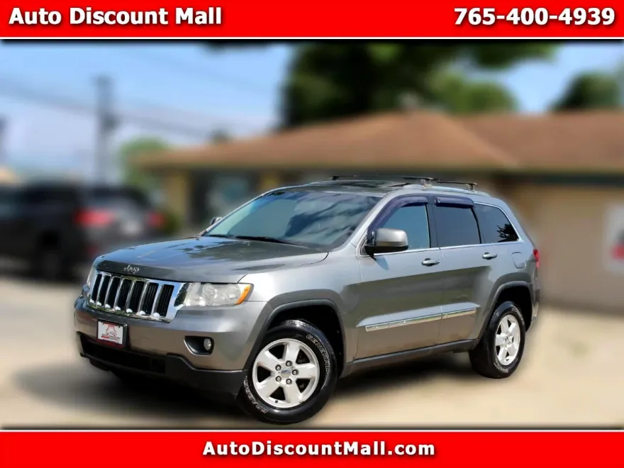 2012 Jeep Grand Cherokee Laredo photo 1
