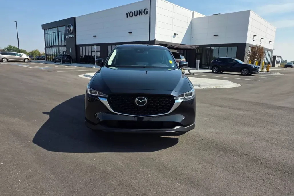 2022 Mazda CX-5 2.5 S Preferred photo 1