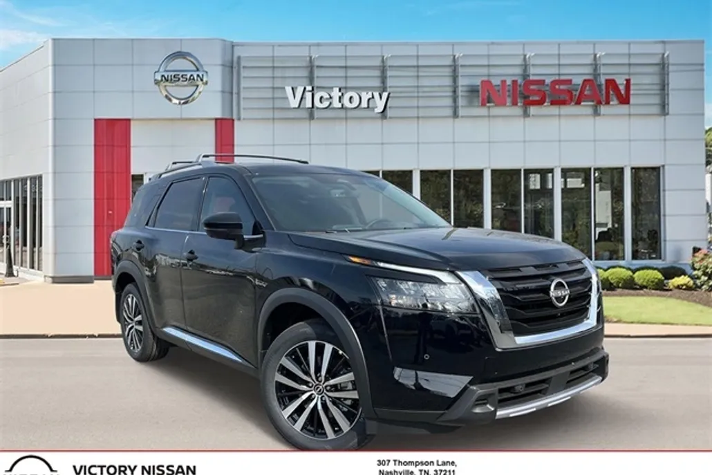 2025 Nissan Pathfinder Platinum photo 1