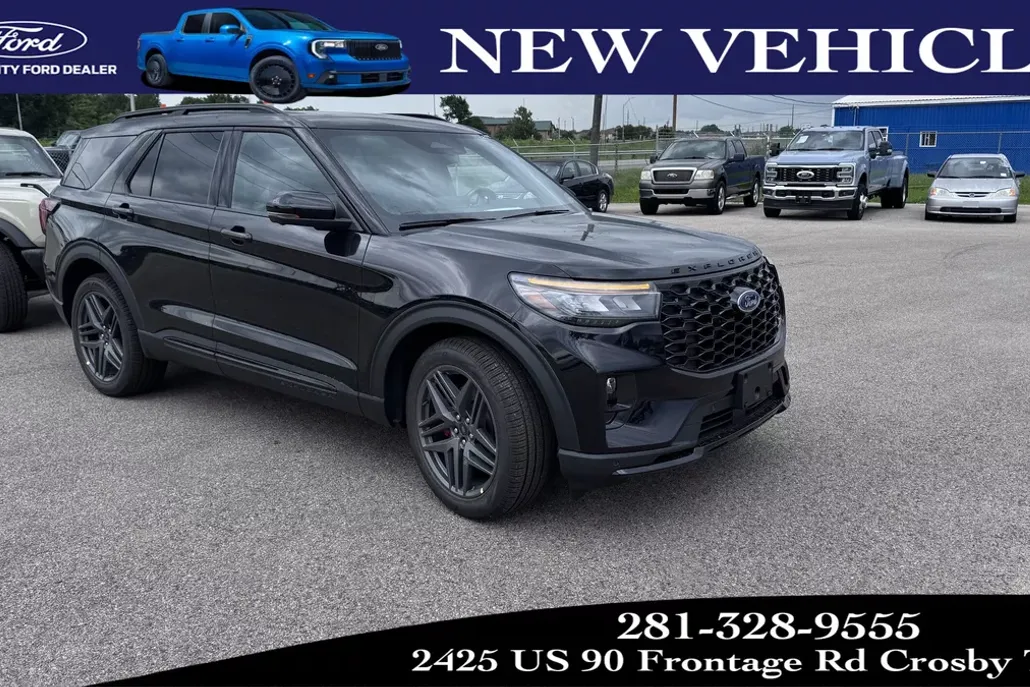 2025 Ford Explorer ST photo 1