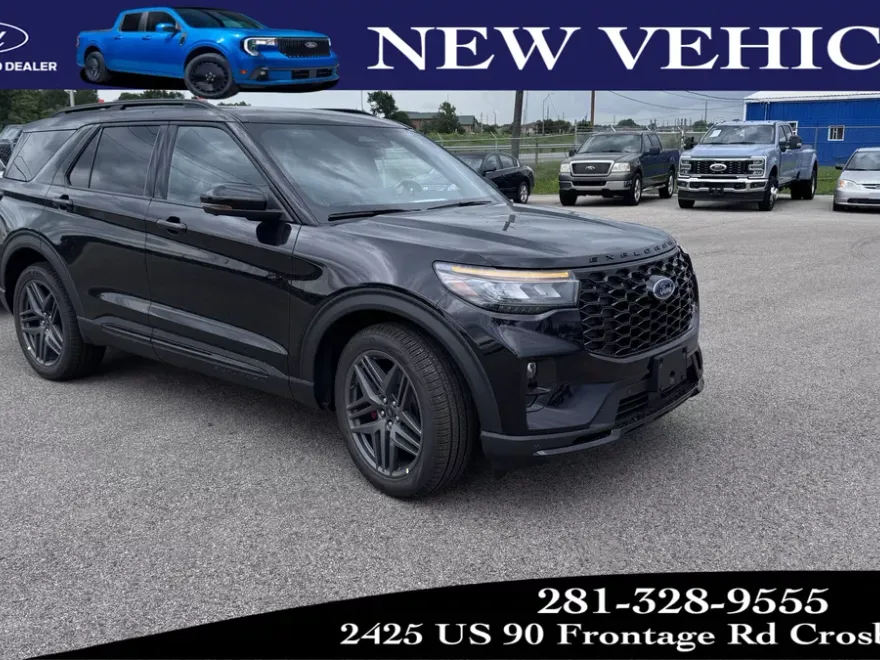 2025 Ford Explorer ST photo 1