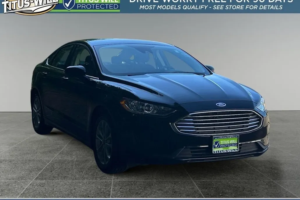 2020 Ford Fusion Hybrid SE photo 1