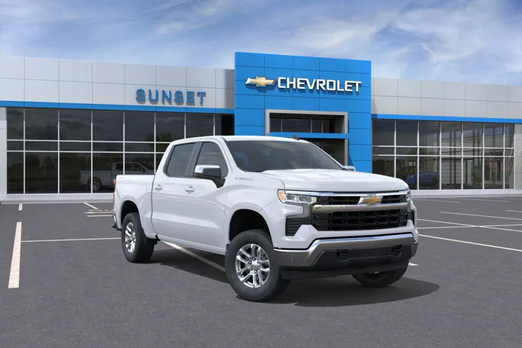 2025 Chevrolet Silverado LT photo 1