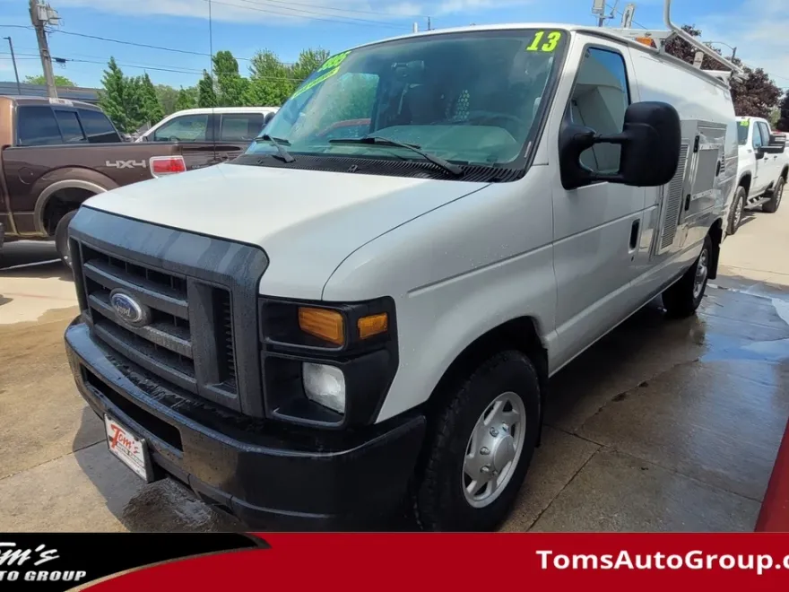 2013 Ford E-250 photo 1