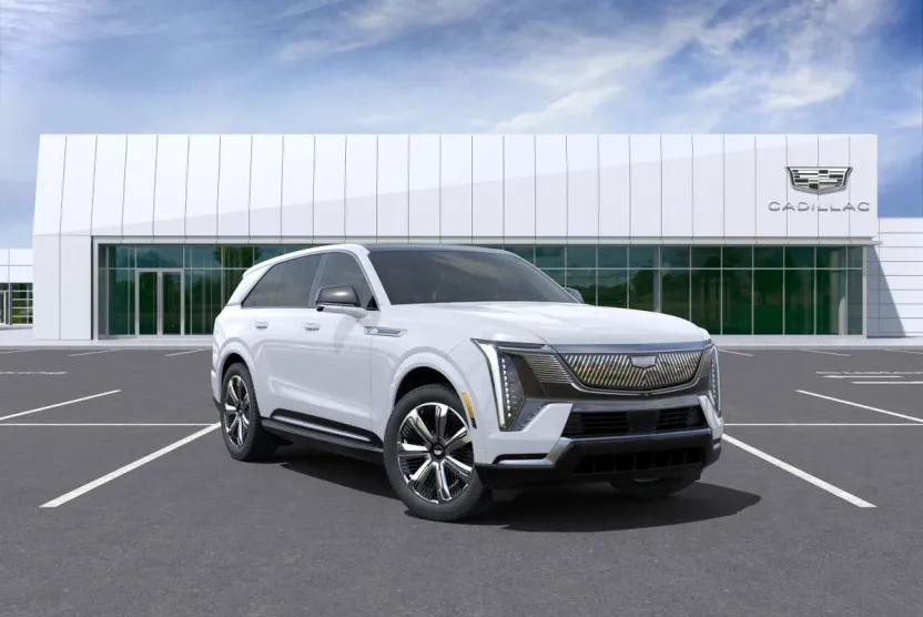2025 Cadillac Escalade IQ Luxury photo 1