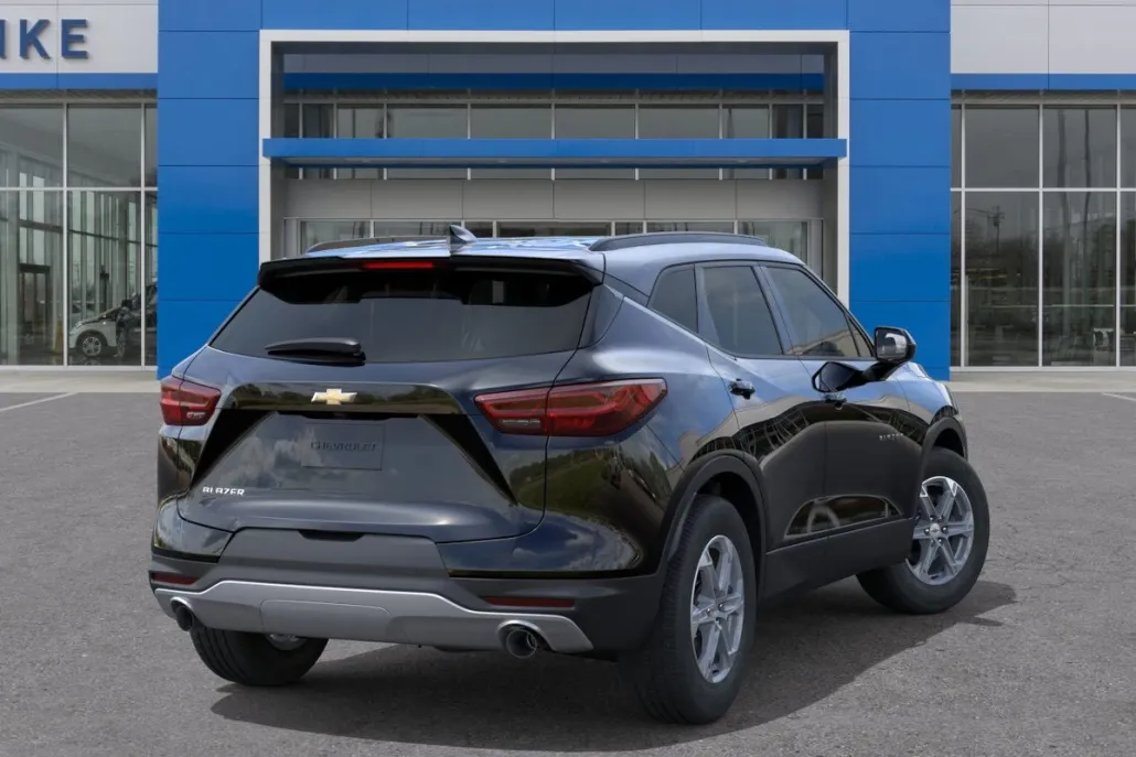 2025 Chevrolet Blazer 2LT photo 1
