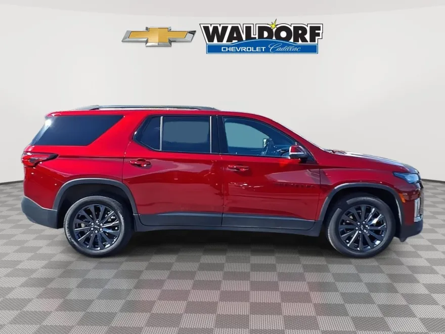 2023 Chevrolet Traverse RS photo 1