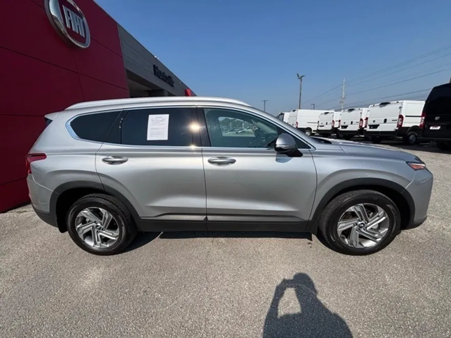 2023 Hyundai Santa Fe SEL photo 1