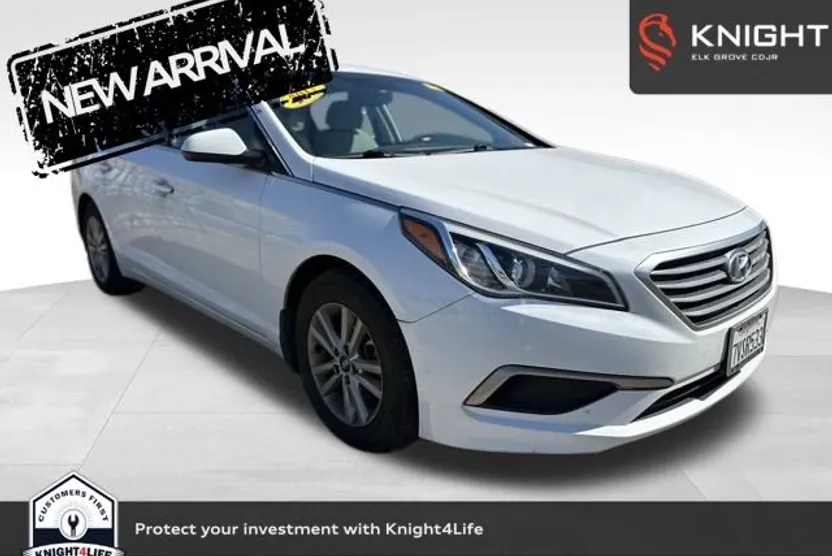 2017 Hyundai Sonata SE photo 1