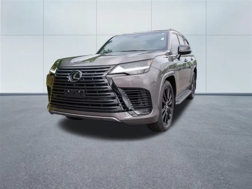 2024 Lexus LX 600 Luxury photo 1