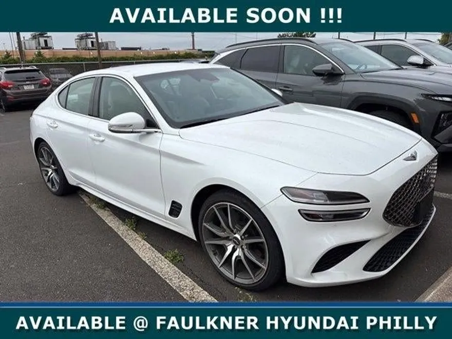 2023 Genesis G70 2.0T photo 1