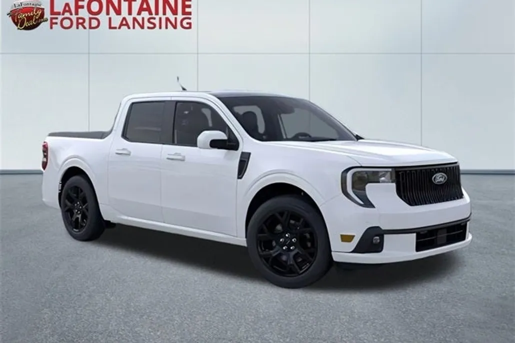 2025 Ford Maverick photo 1