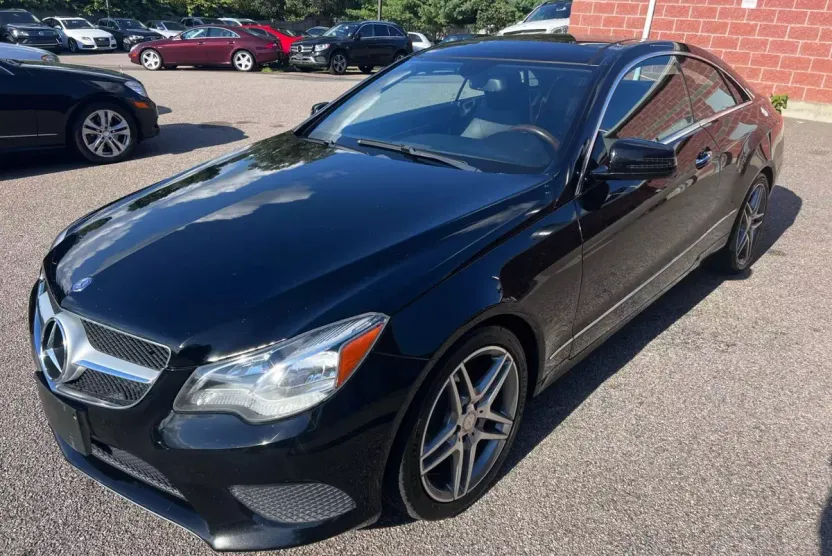 2014 Mercedes Benz E 350 4MATIC Coupe photo 1