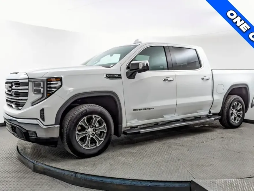 2024 Gmc Sierra 1500 SLT photo 1