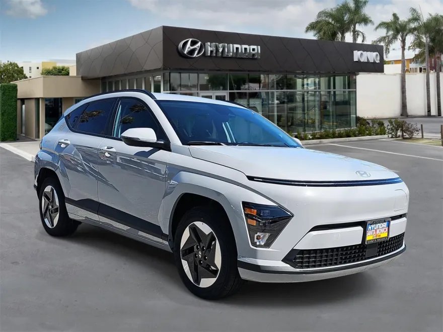 2025 Hyundai Kona Electric SEL photo 1