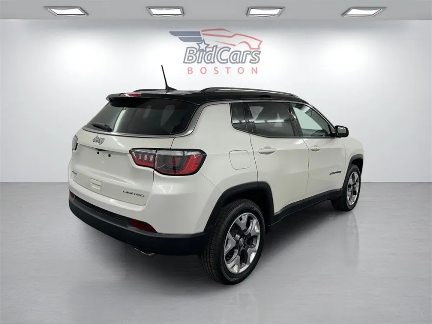 2021 Jeep Compass Limited photo 1
