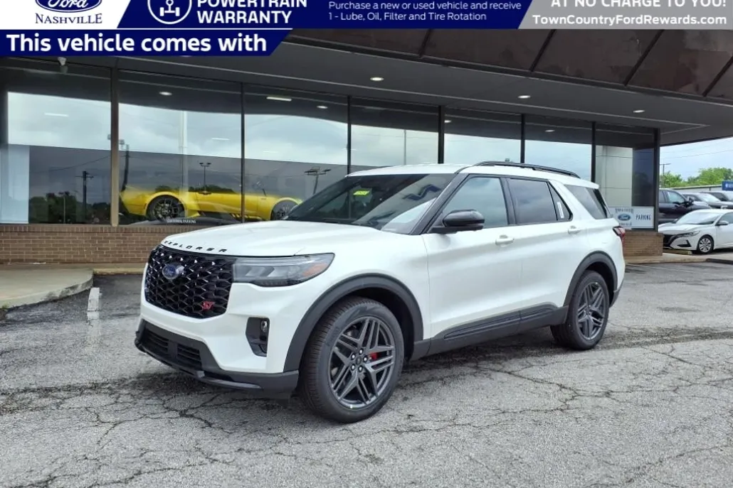 2025 Ford Explorer ST photo 1