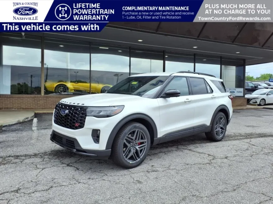 2025 Ford Explorer ST photo 1