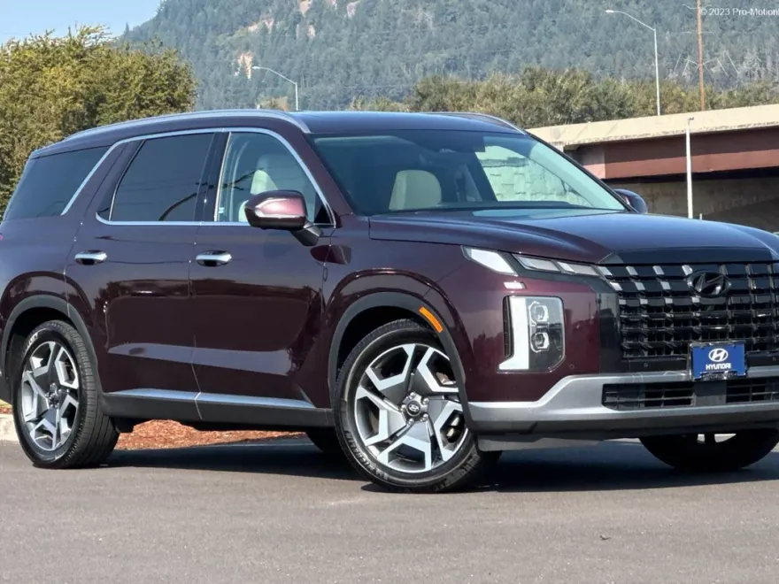 2023 Hyundai Palisade Limited photo 1
