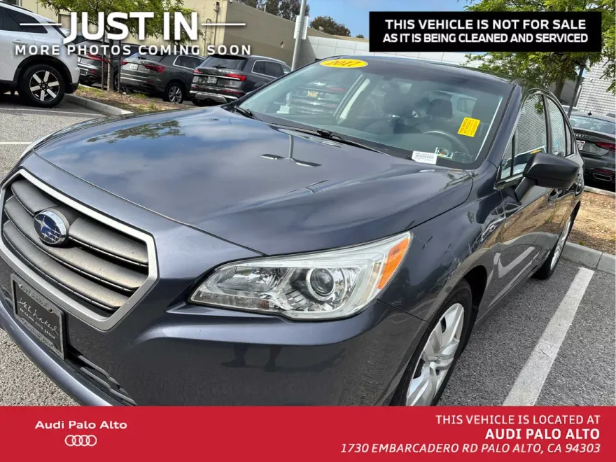 2017 Subaru Legacy 2.5i photo 1