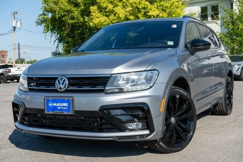 2021 Volkswagen Tiguan SE R-Line Black photo 1