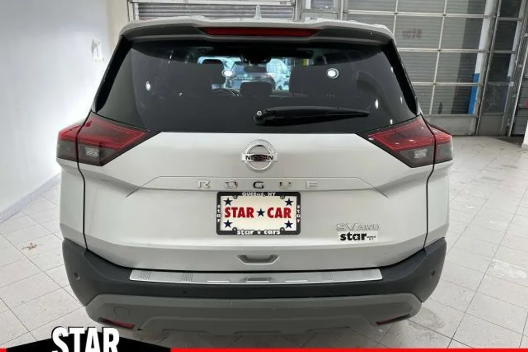 2021 Nissan Rogue SV photo 1