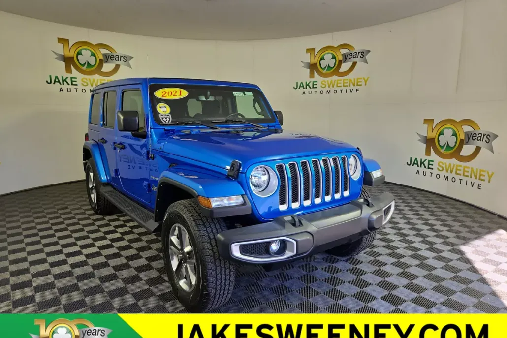 2021 Jeep Wrangler Unlimited Sahara photo 1