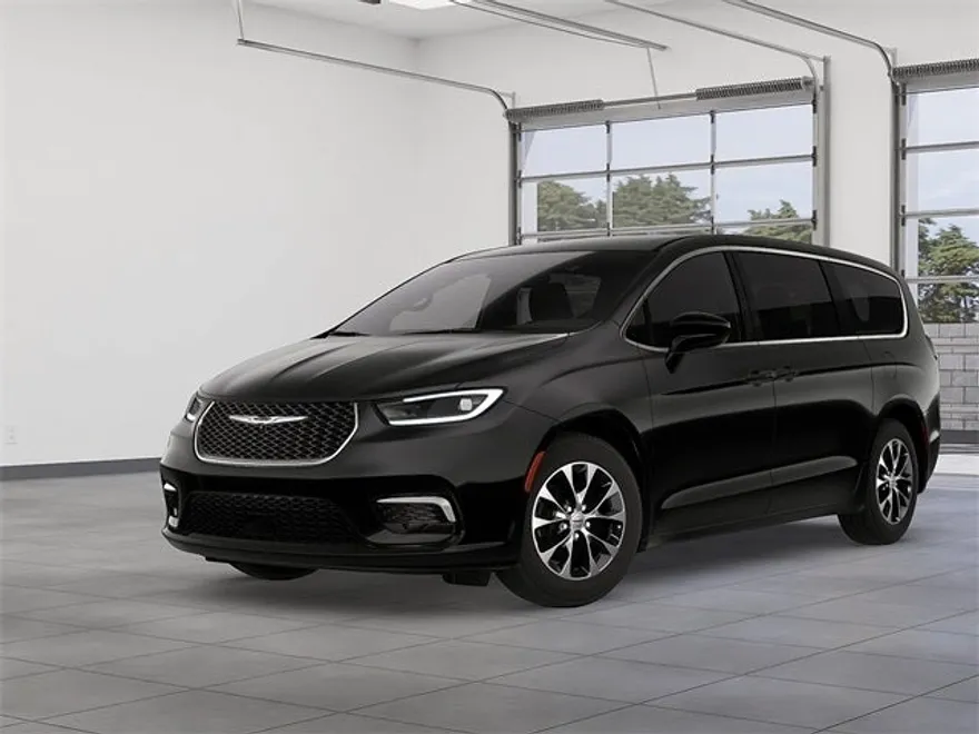 2026 Chrysler Pacifica photo 1
