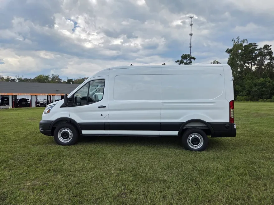 2025 Ford Transit photo 1