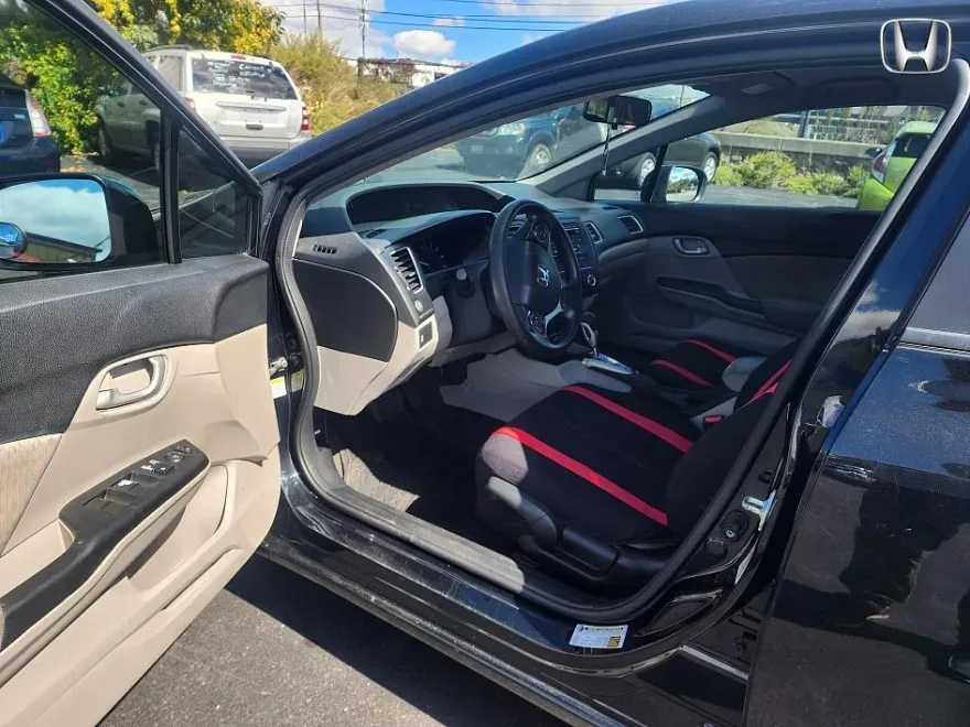 2015 Honda Civic LX photo 1