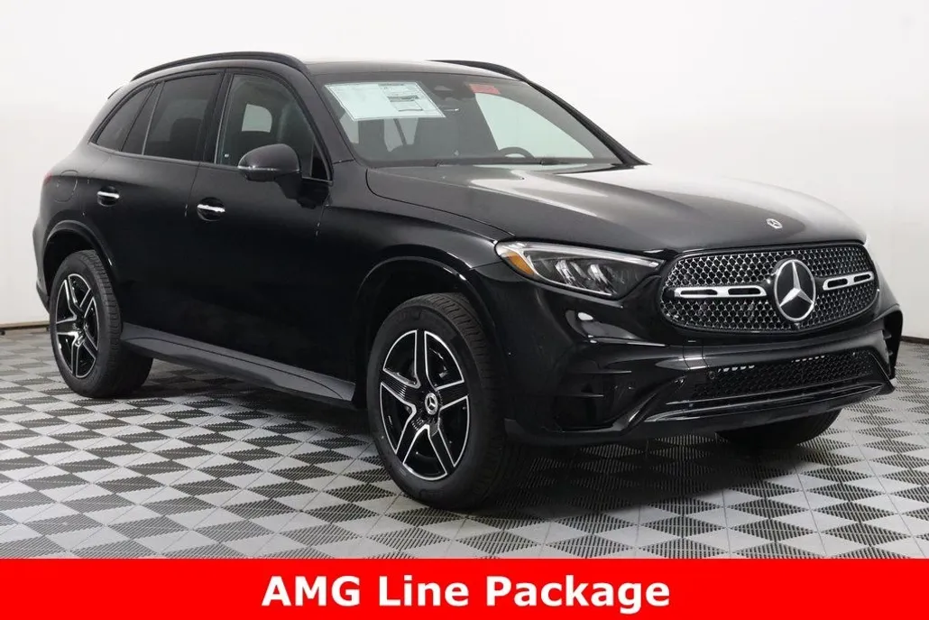 2026 Mercedes Benz GLC 300 4MATIC photo 1