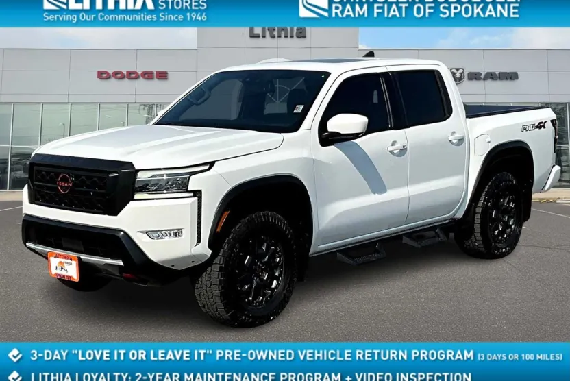 2022 Nissan Frontier PRO-4X photo 1