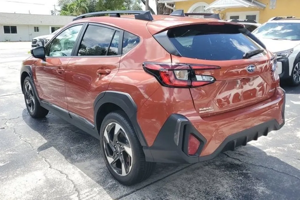 2025 Subaru Crosstrek Limited photo 1