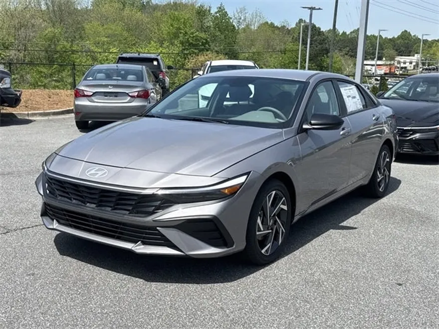 2025 Hyundai Elantra Hybrid SEL Sport photo 1