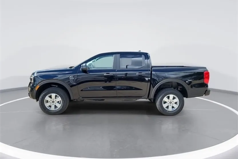 2025 Ford Ranger XL photo 1