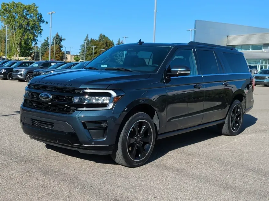 2024 Ford Expedition MAX Limited photo 1
