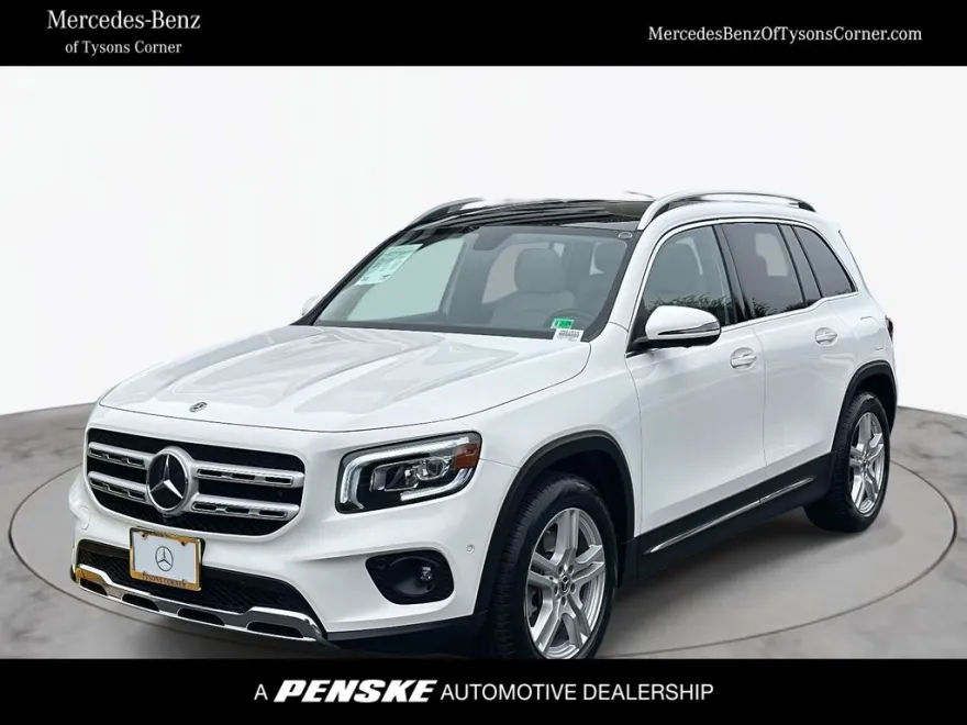 2023 Mercedes Benz GLB 250 4MATIC photo 1