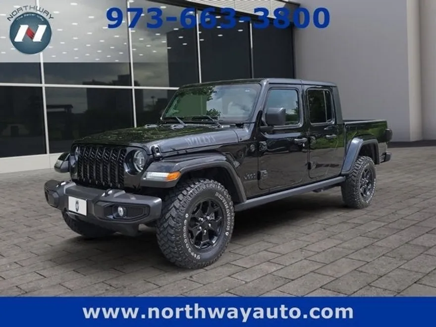2021 Jeep Gladiator Willys photo 1
