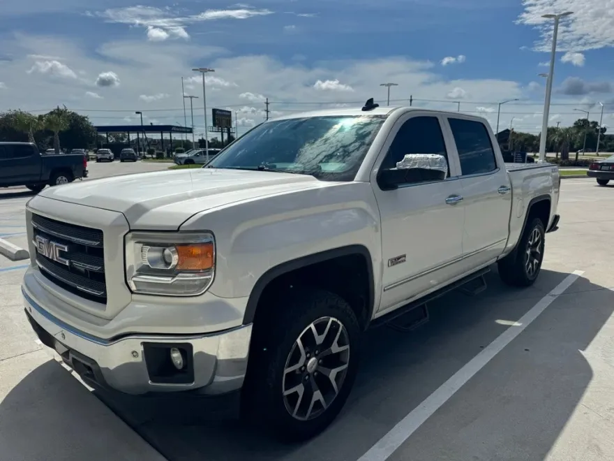 2015 Gmc Sierra 1500 SLT photo 1