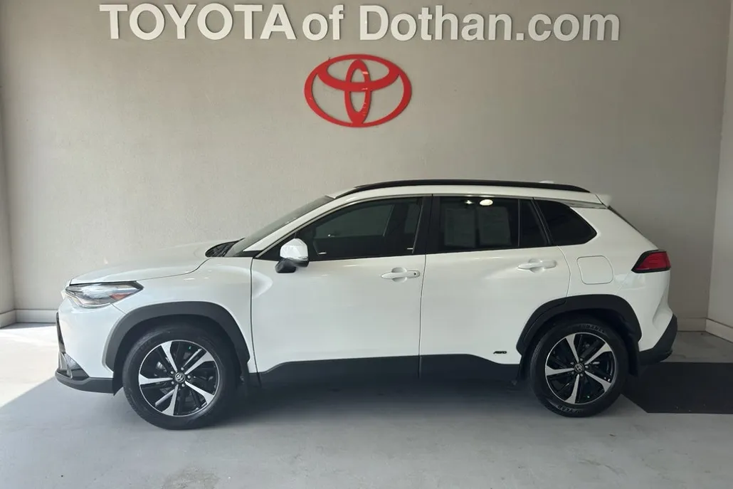 2023 Toyota Corolla Hybrid Base photo 1
