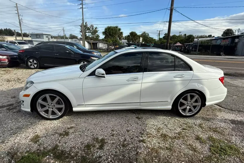 2014 Mercedes Benz C 250 Sport Sedan photo 1