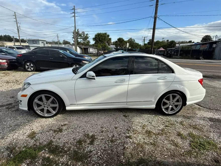 2014 Mercedes Benz C 250 Sport Sedan photo 1