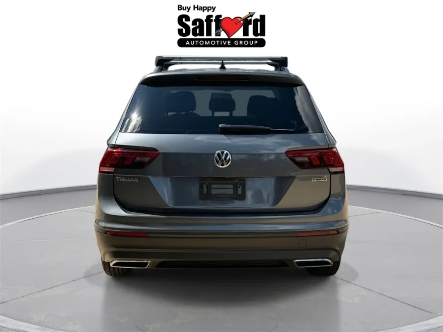 2021 Volkswagen Tiguan S photo 1