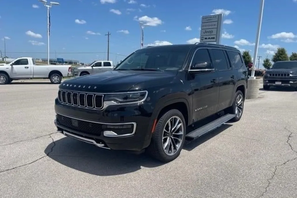 2024 Jeep Wagoneer Series III photo 1