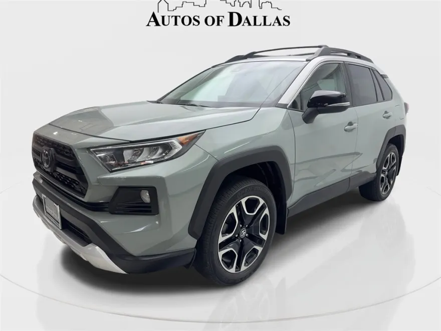 2019 Toyota RAV4 Adventure photo 1