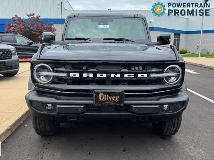 2025 Ford Bronco Outer Banks photo 1